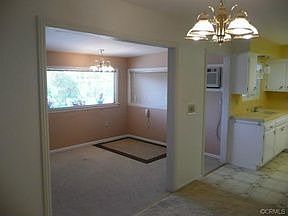 4th image of 26690 Par Dr