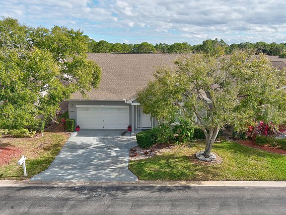 4th image of 1066 NW Tuscany Dr