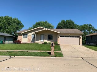 15629 92nd Ave, Florissant, MO