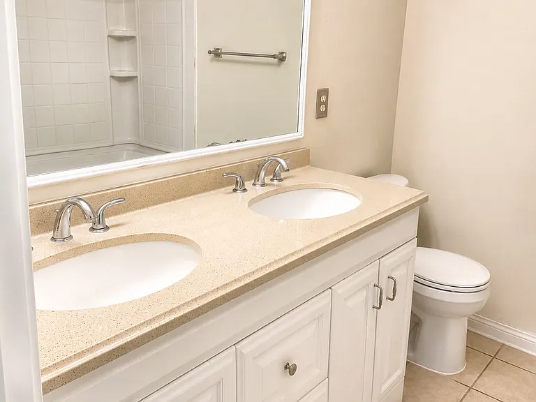 1207 Fox Trail Dr — Photo 14