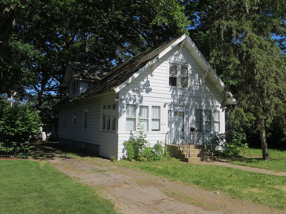 1st image of 145 N Hickory Ave