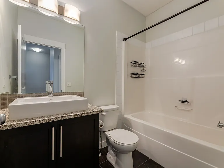 W Skyview Point Pl NE — Photo 12