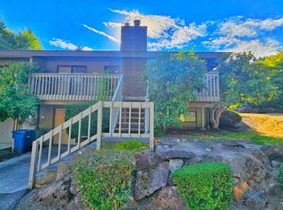 207 169th Ave NE, Bellevue, WA 98008