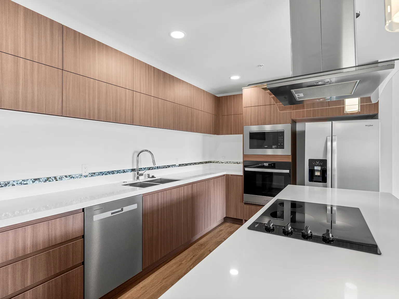 2 bed, 2.5 bath, 1505 sqft, $3,395 — Photo 4
