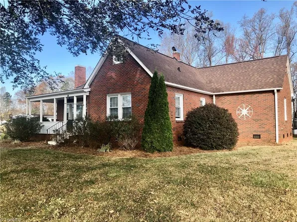 991 Deadmon Rd, Mocksville, NC 27028