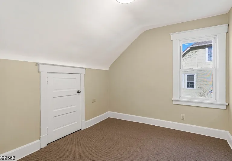 16 Tisco Ave — Photo 21