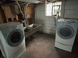 29216 Park St #2, Roseville, MI