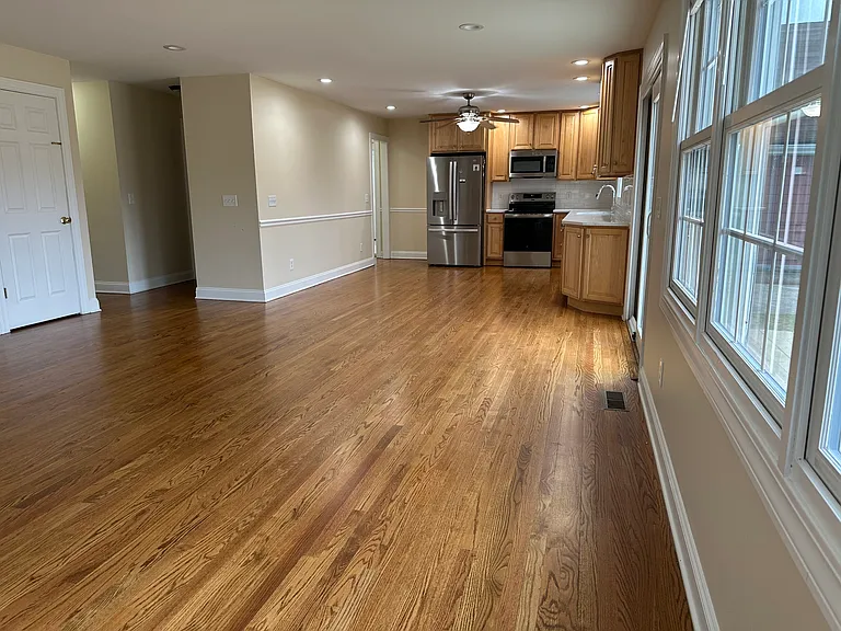 128 Center Rd — Photo 9