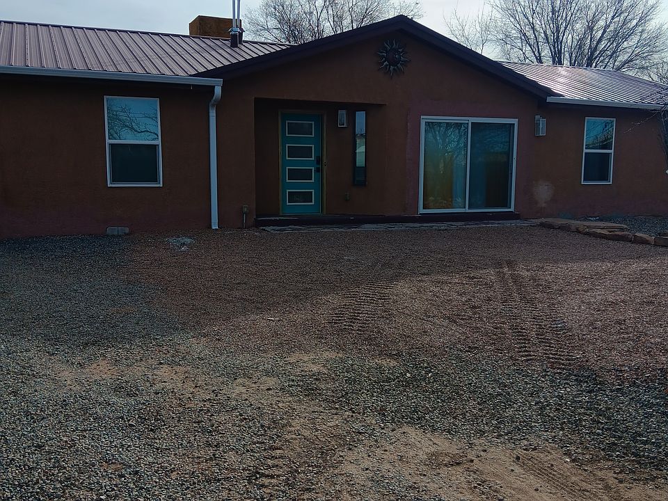 1st image of 943 Acequia De Las Joyas