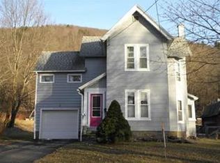 30 Park St, Walton, NY