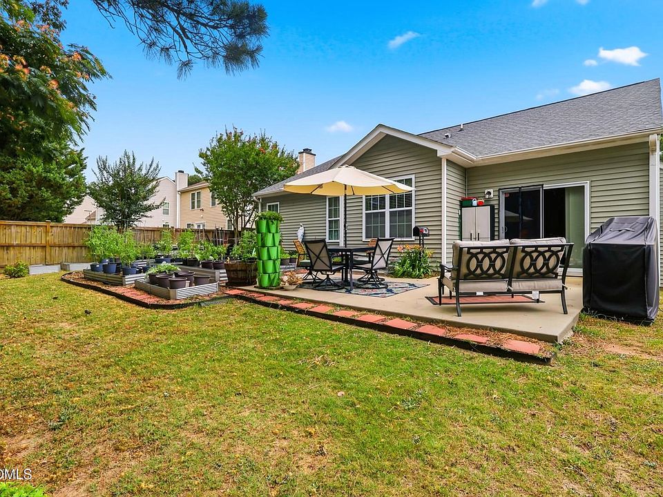 1st image of 5215 Cardinal Grove Blvd