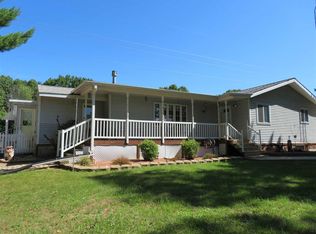 W10328 County Road O, Portage, WI 53901