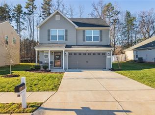 3012 Desmond Woods Dr, Greensboro, NC 27405