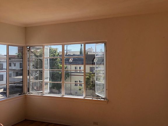 5th image of 3919 W 8th St