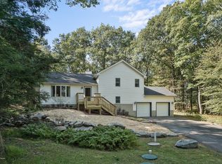 113 Mallard Dr, Tannersville, PA 18372