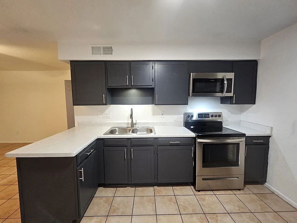 653 E Brown Rd #653