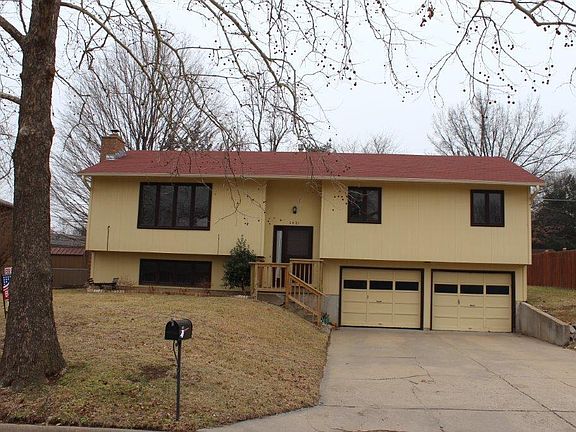 Front View 2 Car Garage