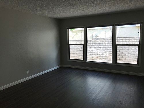 5th image of 415 S Minnesota Ave