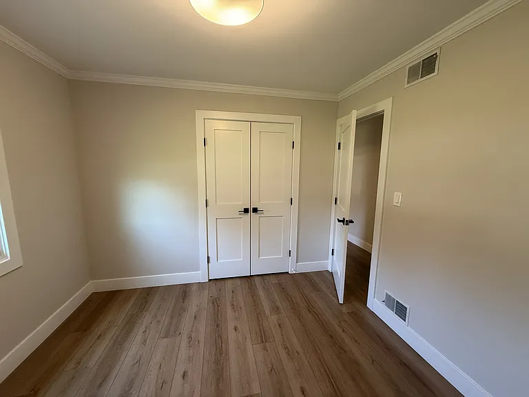 2207 Boxwood Ln — Photo 9