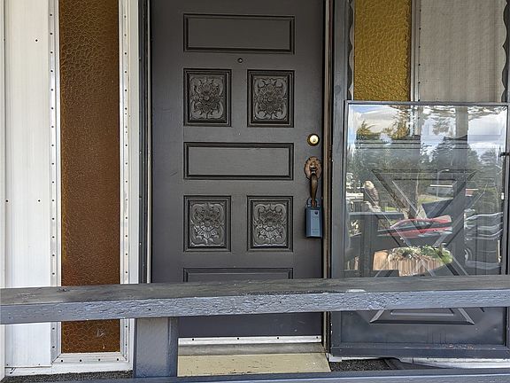 4th image of 1921 208th St E APT 42