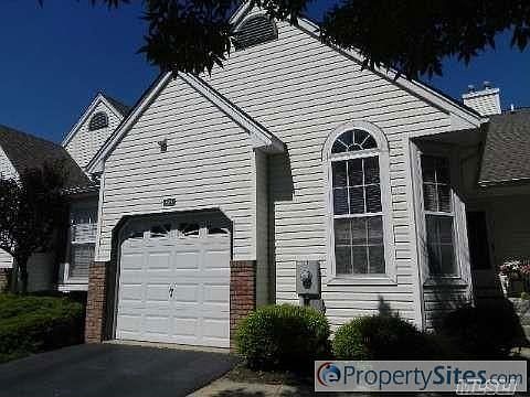 1st image of 804 Constance Ln