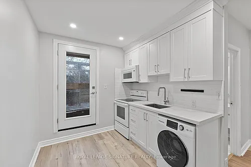 233 Greenwood Ave #2 Photo 1