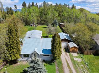 215 Caroline Rd, Lakeside, MT 59901