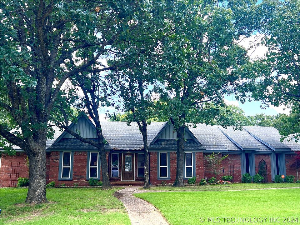 1st image of 307 Bluebird Ln