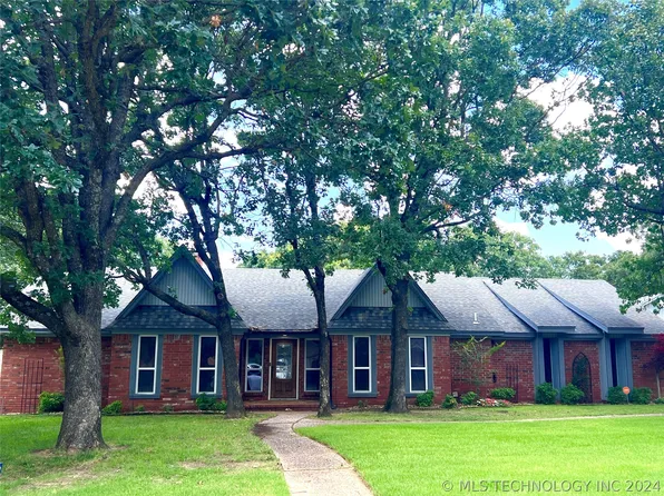 307 Bluebird Ln, McAlester, OK 74501