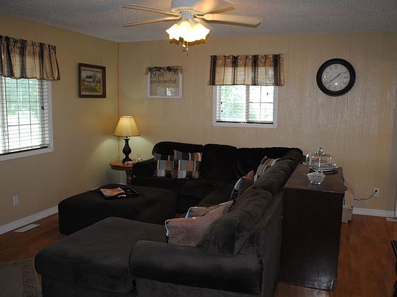4th image of 13120 SW 157th Ter