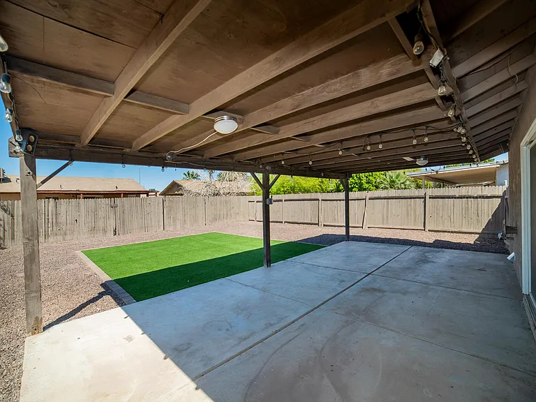 4350 W 17th Ln — Photo 24