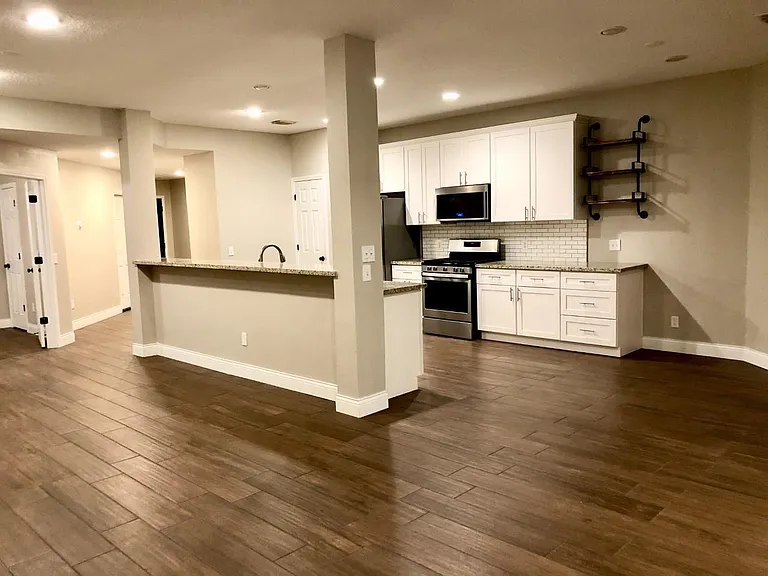 6315 Canyon Rock Way — Photo 17