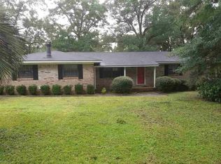 2820 Mandeville Ln, Pensacola, FL 32526