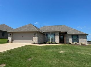 17 Walnut Ridge Cv, Jackson, TN 38305
