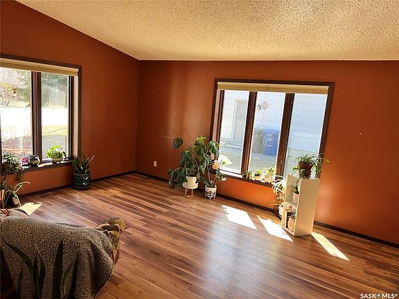 4th image of 1205 Telfer Pl