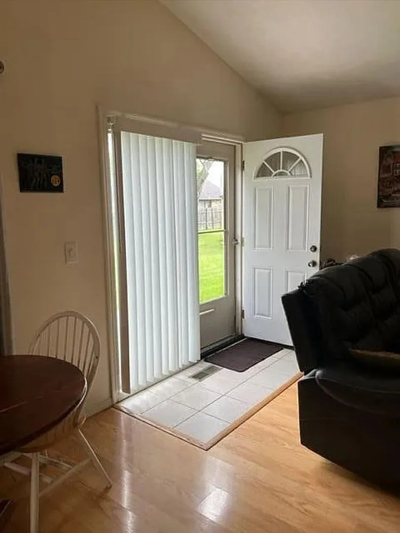 Charming 3BR House in Dayton — Photo 2