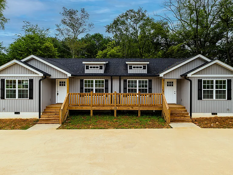188 Silas Way #A — Photo 2