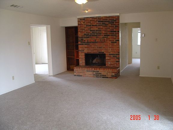 4th image of 1605 Hartford Dr