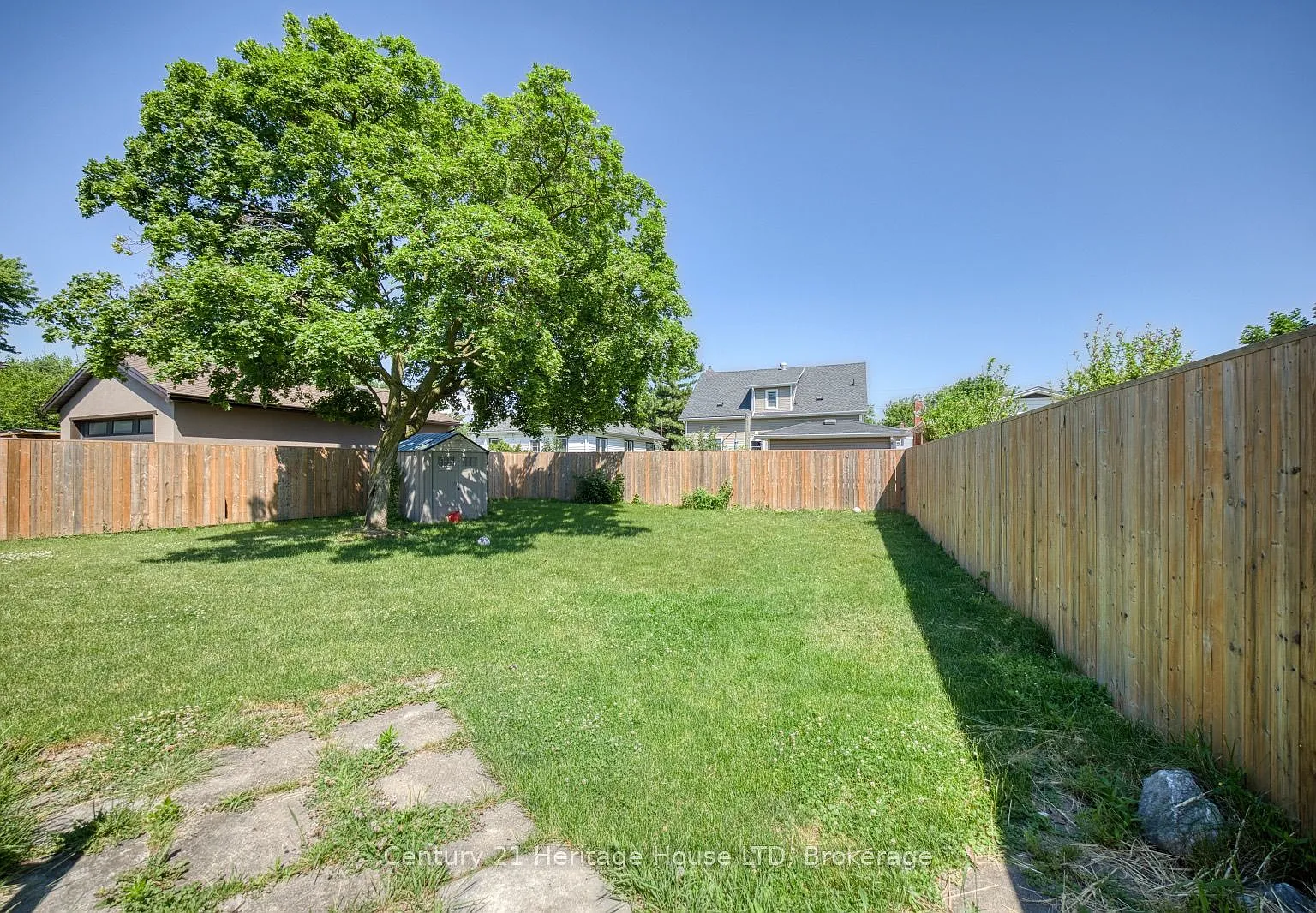 37 Coronation Blvd — Photo 4