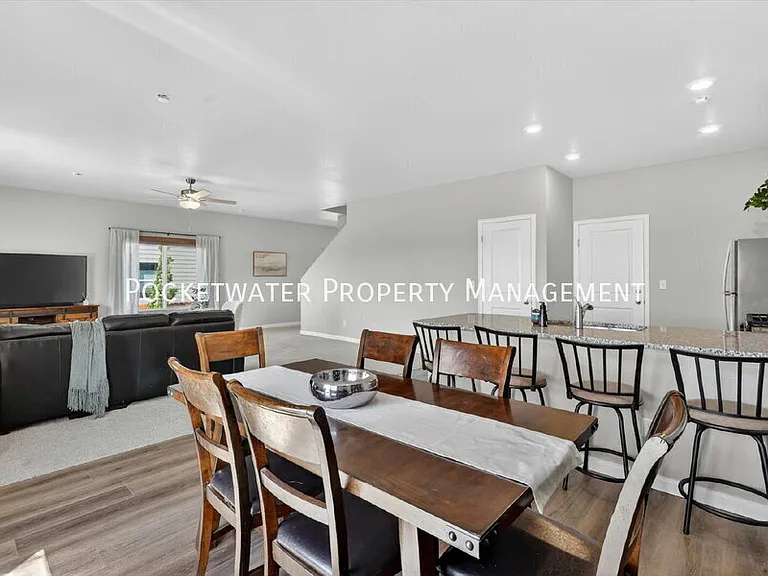 7219 Big Thompson Ct — Photo 10