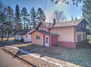 113 W Harding Ave, Ironwood, MI 49938