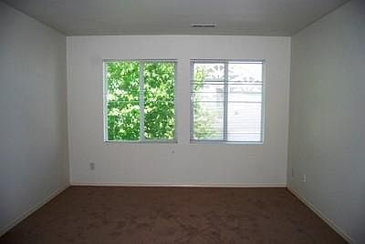 5th image of 23763 SE Summerhill Ln