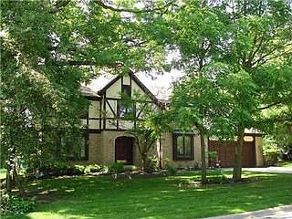 2nd image of 5555 Haddington Dr
