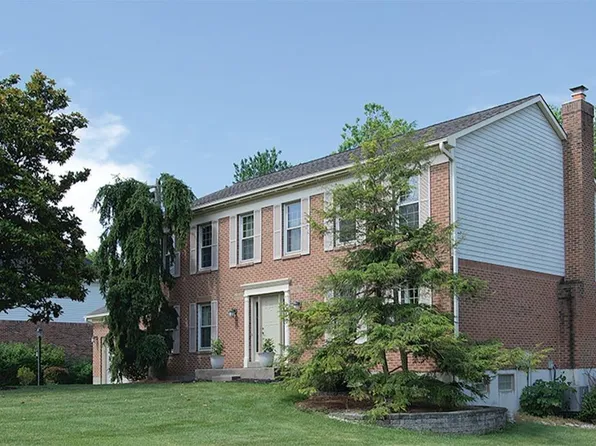 6765 Windwood Dr, West Chester, OH 45241