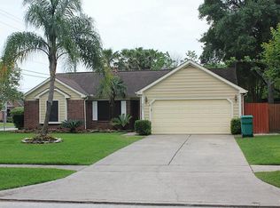 2601 Sawyer Dr, Seabrook, TX 77586