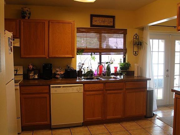 5th image of 724 Brassie Ln