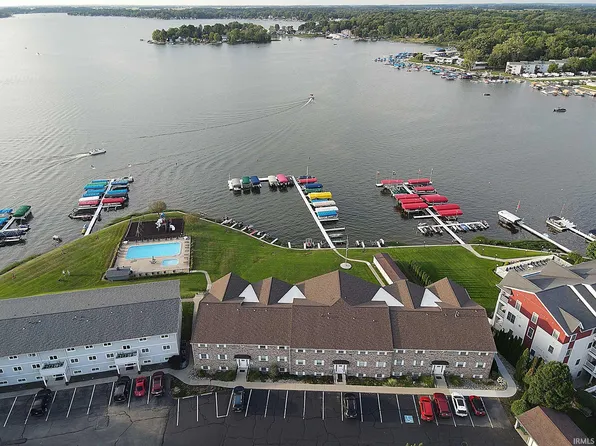 8960 E Hatchery Rd APT 7, Syracuse, IN 46567