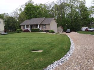 2960 Fawn Dr, Burlington, KY 41005