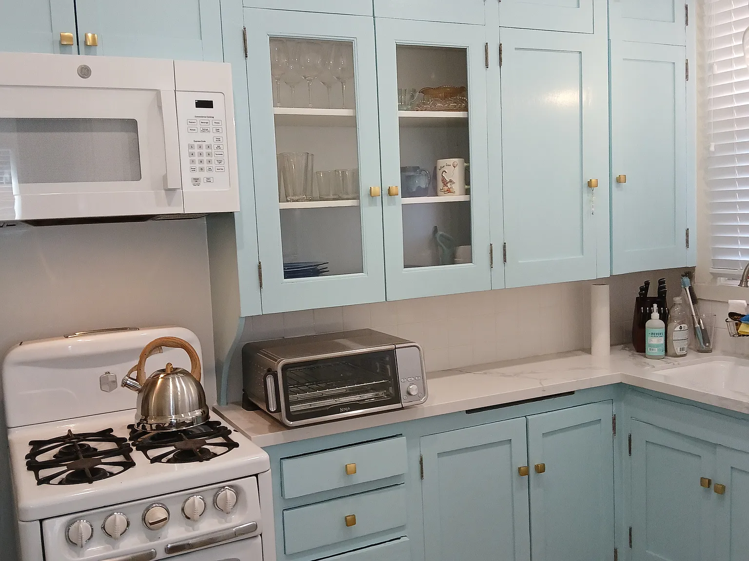 1 bed, 600 sqft, $1,995 — Photo 2