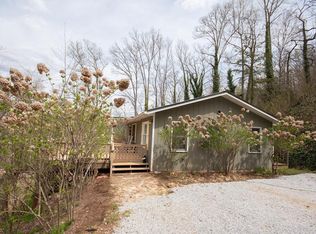 602 Franklin Farm Rd, Franklin, NC 28734